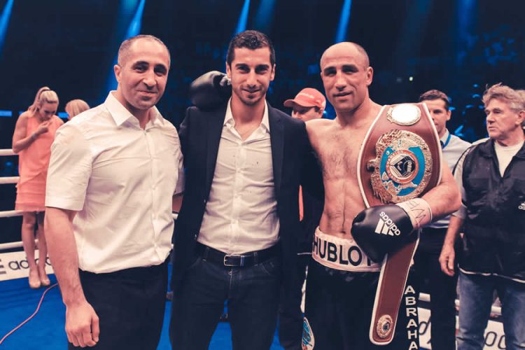 Abraham-mit-Hernrik-Mikitaryan